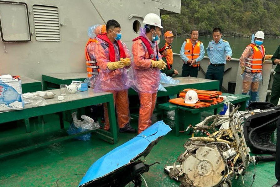 Tìm thấy hộp đen của máy bay trực thăng gặp nạn