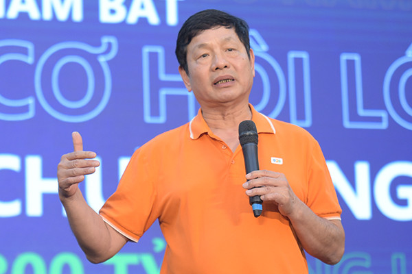 Chủ tịch Trương Gia Bình: Phần mềm ô tô điện là động lực tăng trưởng của FPT