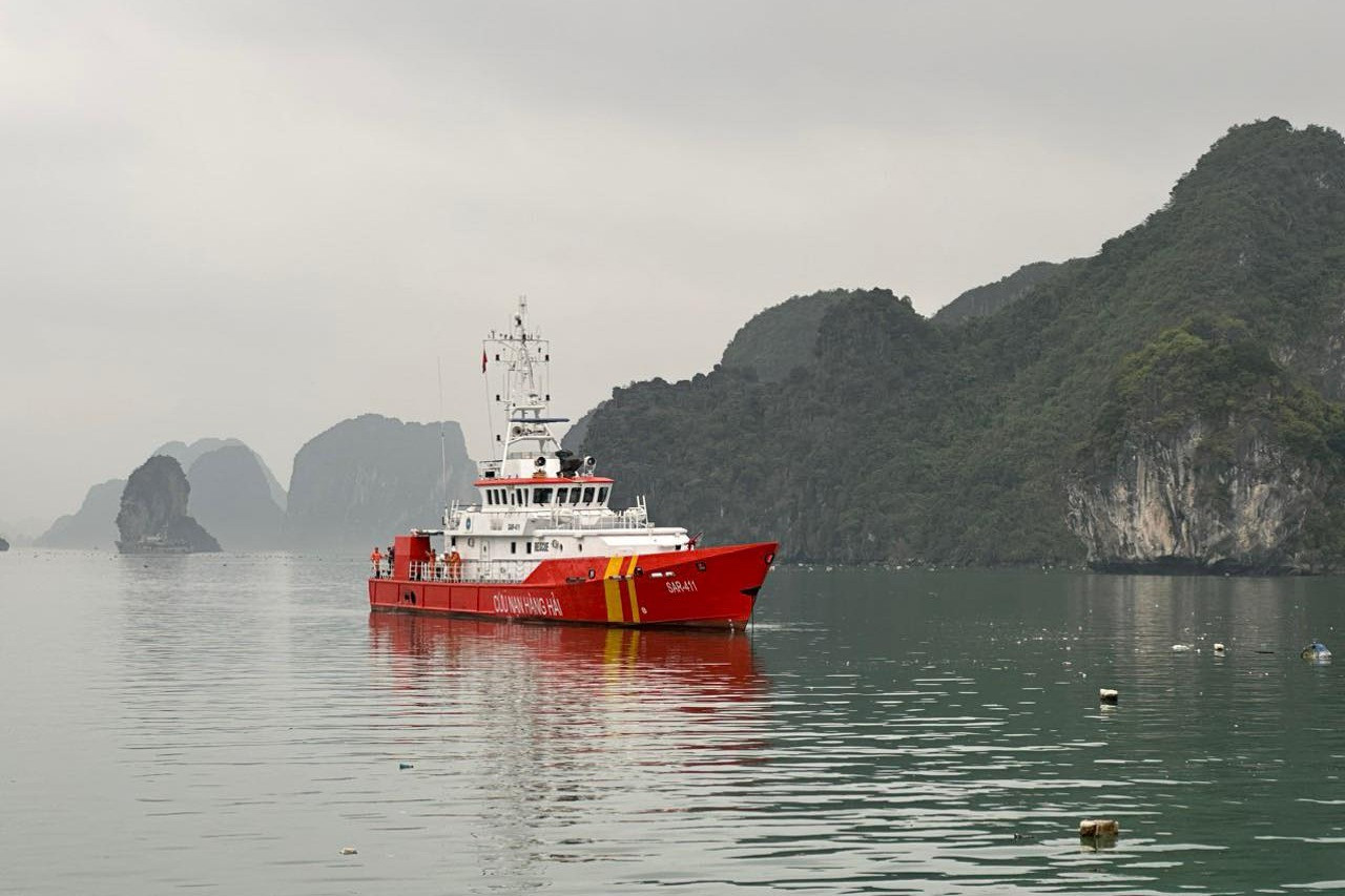 Xác định vị trí rơi trực thăng Bell 505, tiến hành trục vớt