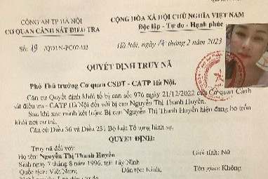 Truy nã nữ quái bán 2 bé gái vào quán karaoke