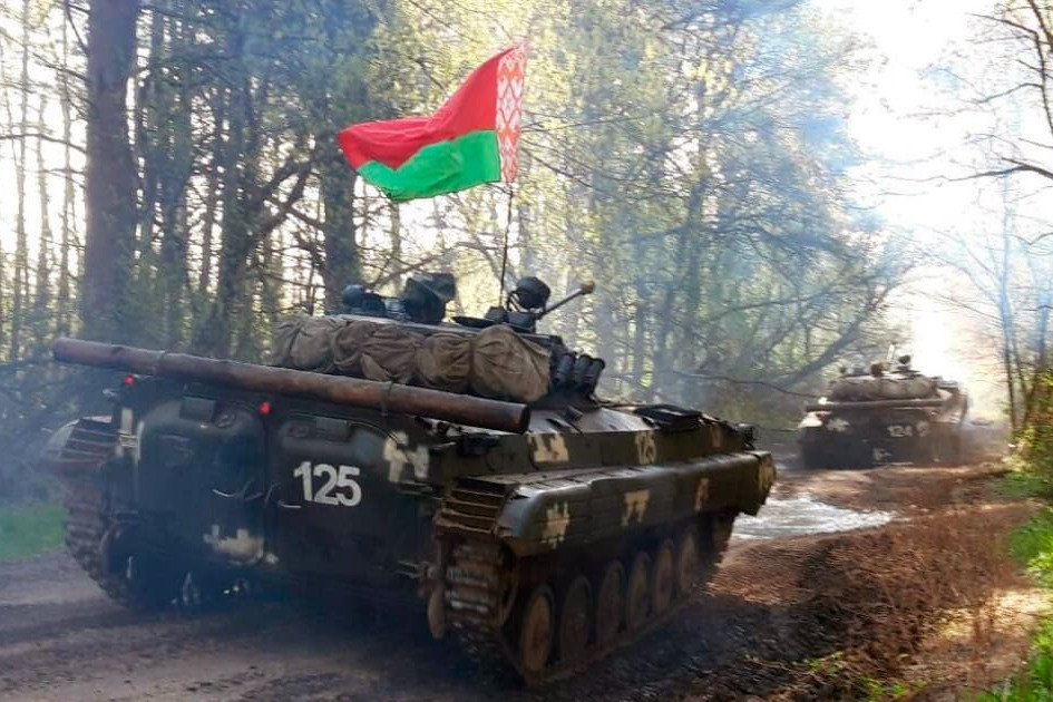 Belarus triển khai xe tăng, thiết giáp tới biên giới nước thành viên NATO