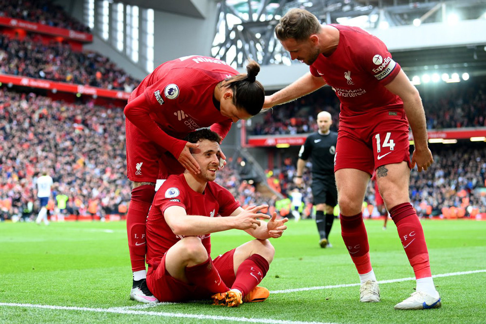 Liverpool thắng nghẹt thở Tottenham 4-3