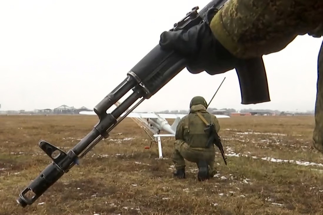 Vì sao Nga phải thay đổi chiến thuật tấn công bằng UAV ở Ukraine?