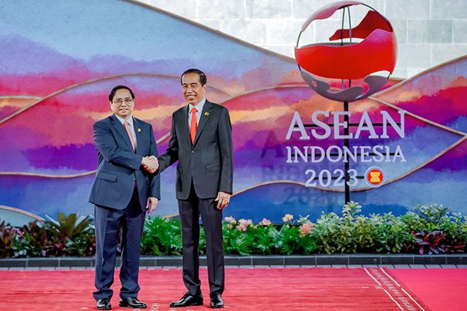 Củng cố đoàn kết và thống nhất là nhiệm vụ căn cốt để ASEAN độc lập, tự cường