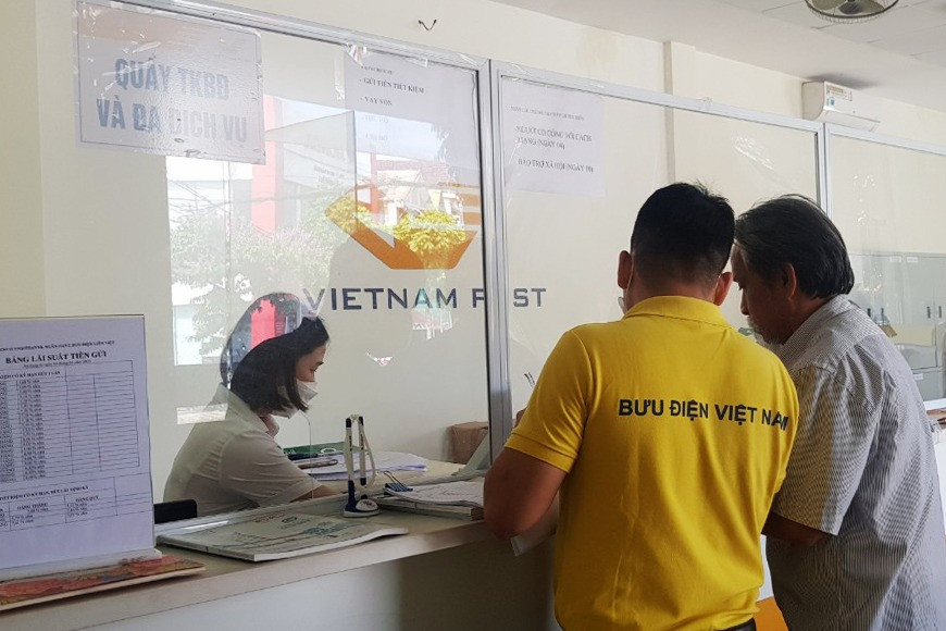 'Hoạt động tiết kiệm vẫn diễn ra bình thường tại Bưu điện huyện Tuyên Hoá'