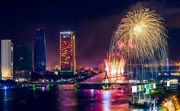 Ticket sale begins for Danang International Fireworks Festival 2023