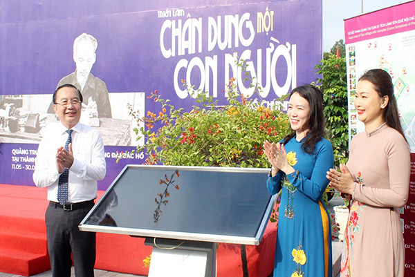 Triển lãm chuyên đề ‘Hồ Chí Minh – Chân dung một con người’