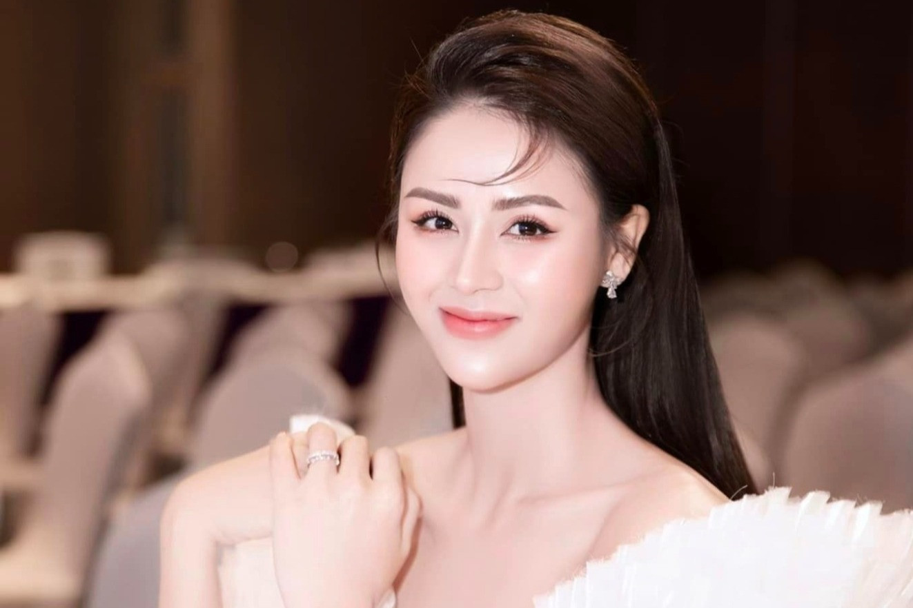 Diễn viên Lương Thu Trang chuyển hướng làm đạo diễn