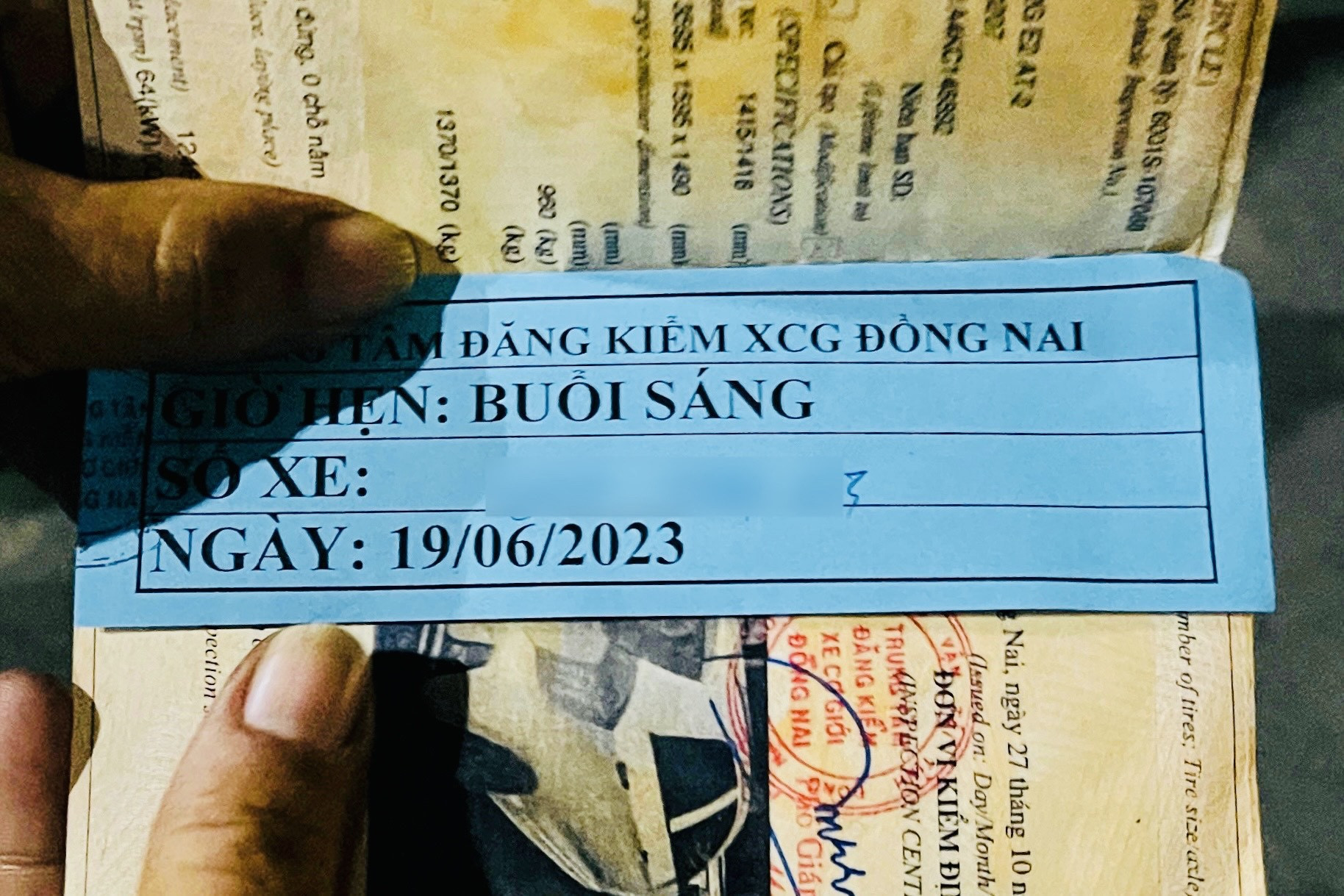 Điều tra vụ nghi làm giả phiếu hẹn đăng kiểm bán cho tài xế ở Đồng Nai