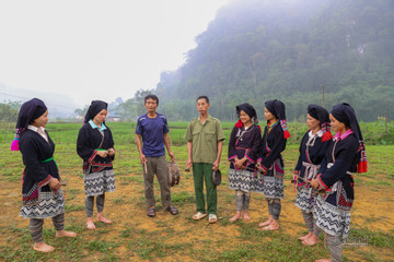 Người tâm huyết bảo tồn văn hóa dân tộc Dao Tiền trong lõi rừng quốc gia