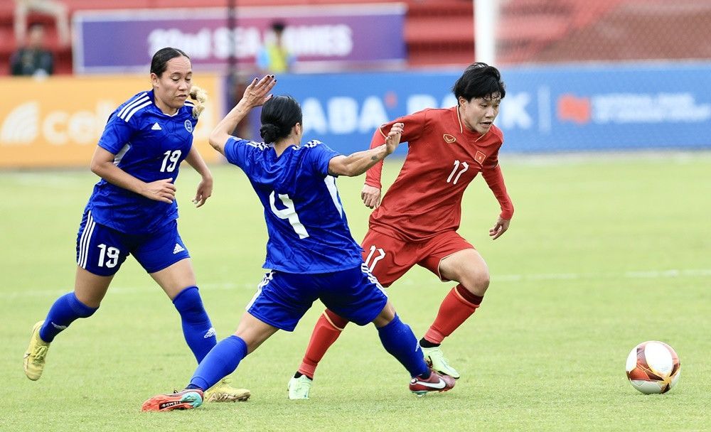 Kết quả bóng đá SEA Games 32 ngày 12/5: Việt Nam thắng to, Myanmar hạ Thái Lan