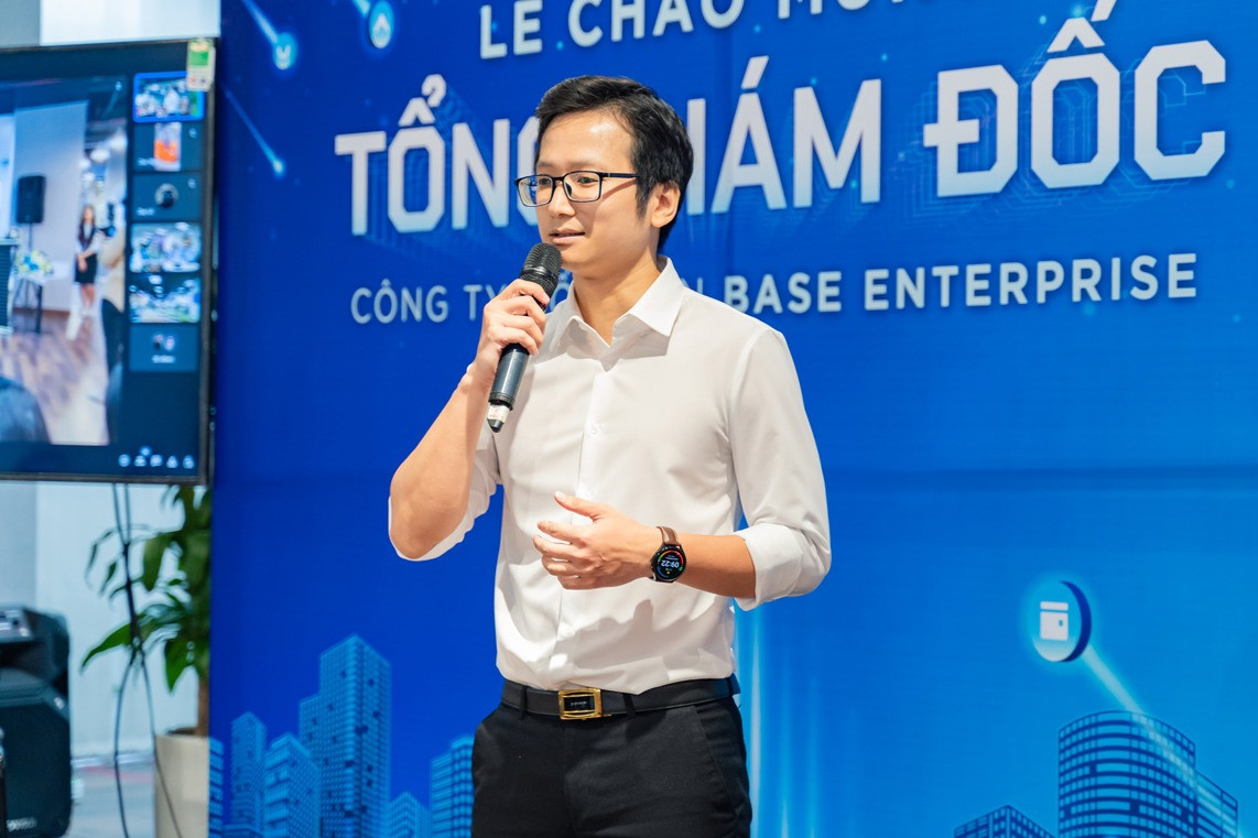 Giám đốc khối sản phẩm FPT.AI thay ông Phạm Kim Hùng làm CEO Base