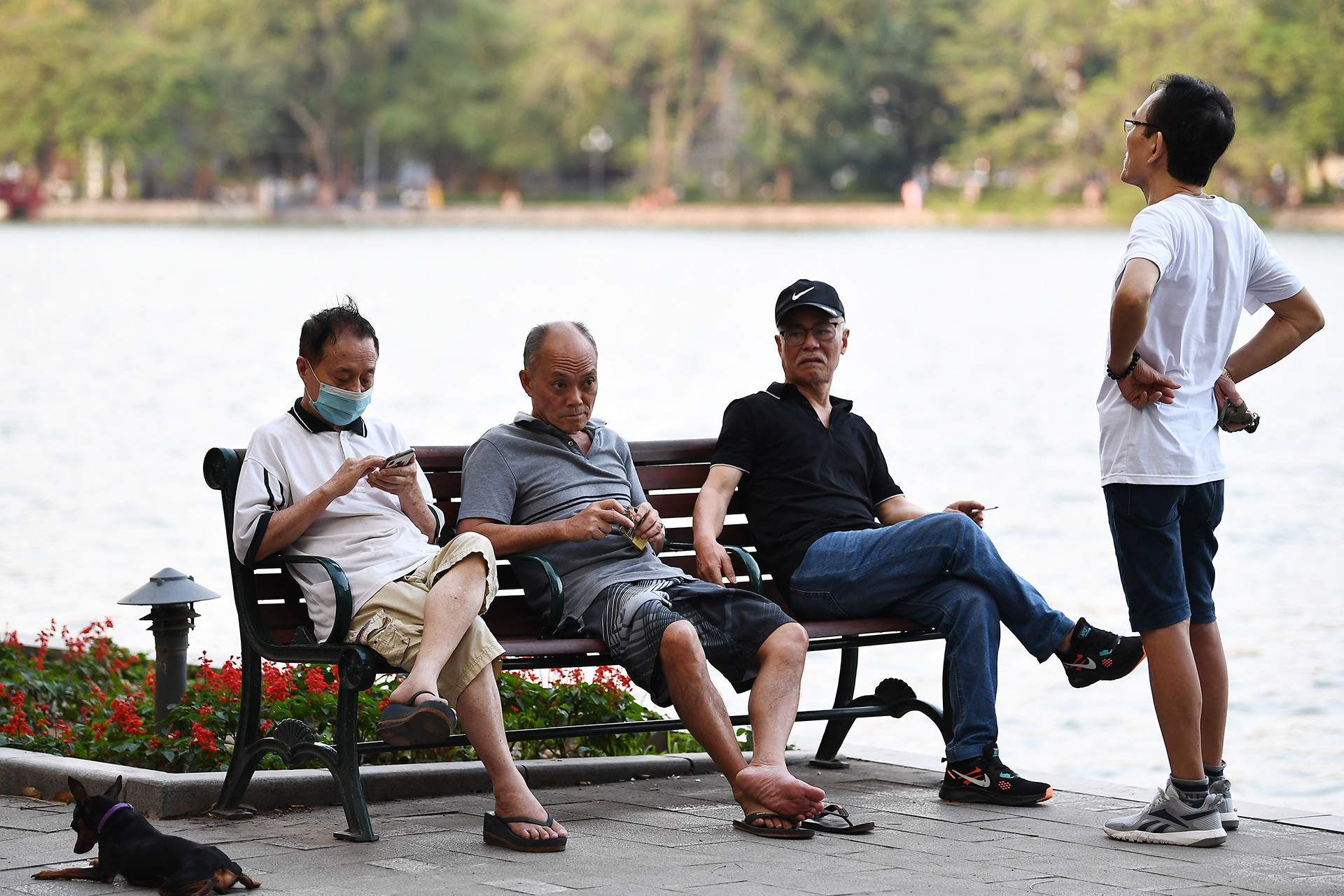 Dự báo thời tiết 12/5: Miền Bắc chuyển mát, Trung đến Nam Bộ còn mưa to