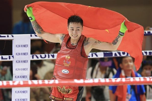 Vietnam still tops SEA Games medal standings on May 11 hinh anh 2
