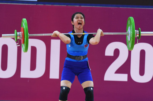Nâng 36kg, nữ đô cử Campuchia vẫn giành HCĐ SEA Games