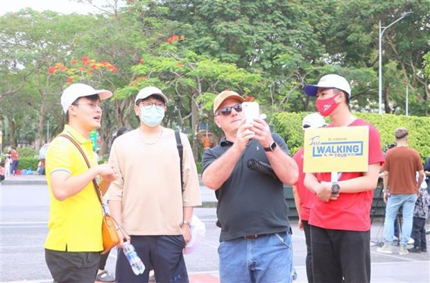 Hai Phong launches Free Walking Tour hinh anh 1