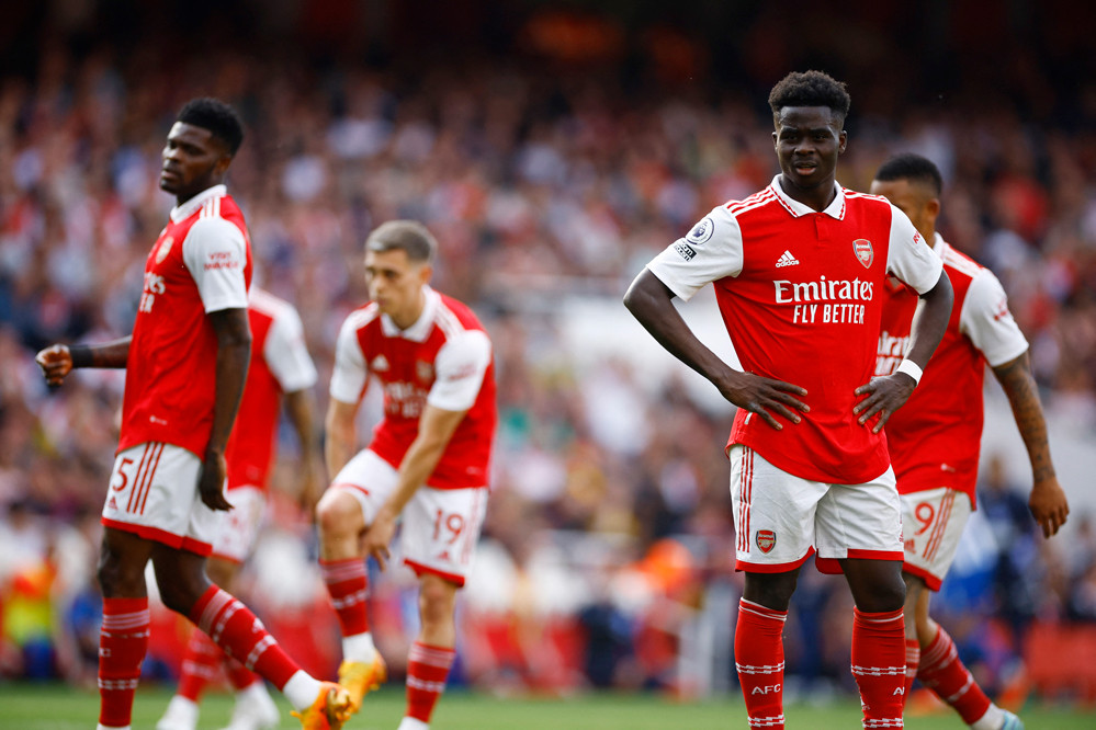 Bảng xếp hạng Ngoại hạng Anh vòng 36: Arsenal giương cờ trắng với Man City