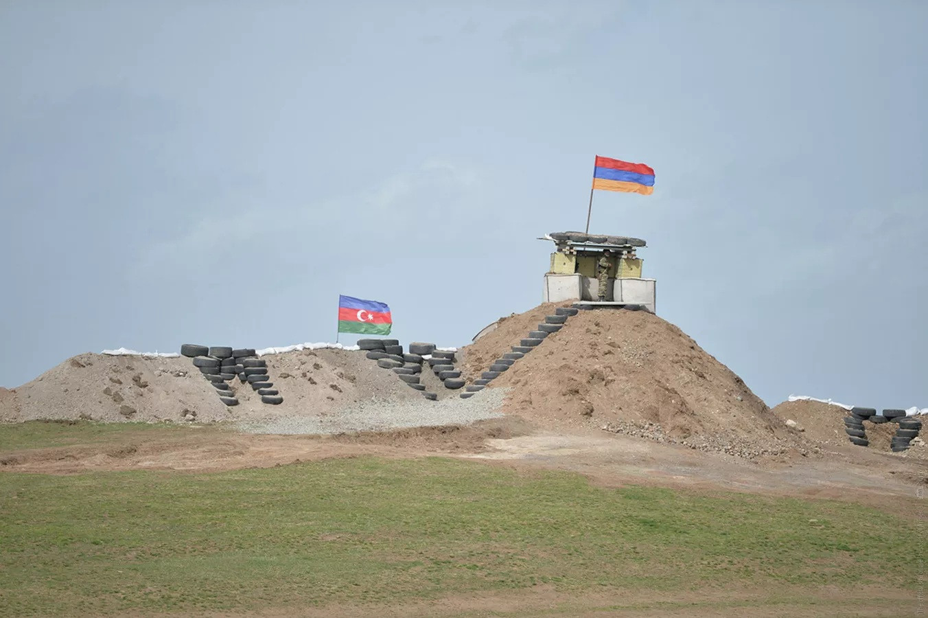 Armenia và Azerbaijan nhất trí nối lại đối thoại phân định biên giới