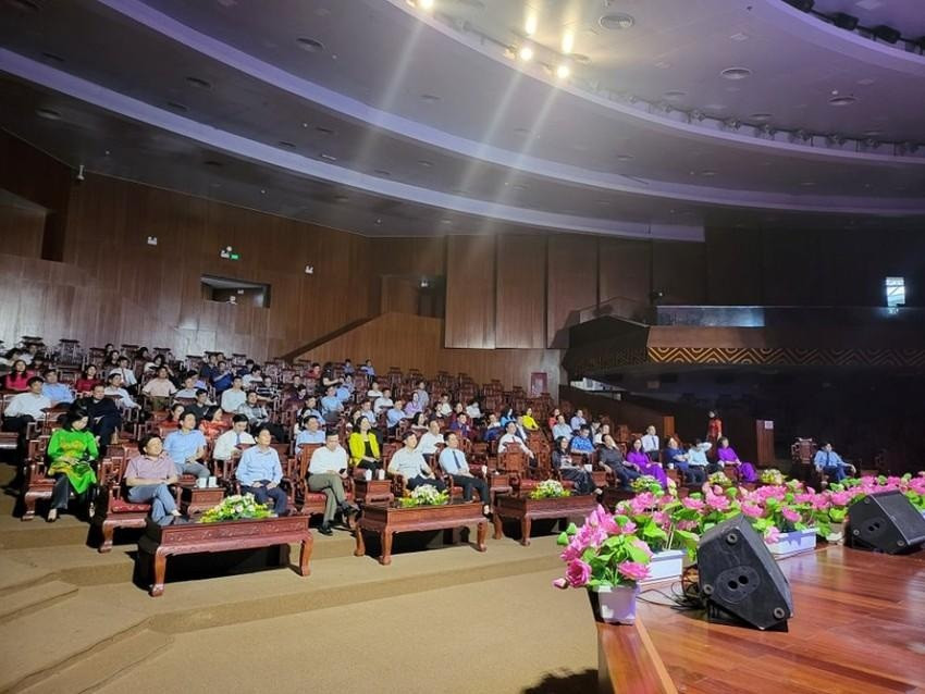 Chủ đầu tư tiết lộ giá ghế Đồng Kỵ bị chê: Giá bình dân, tổng 6,3 tỷ đồng - 3