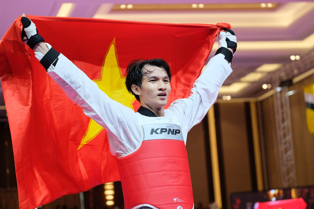 Bảng tổng sắp huy chương SEA Games 32 ngày 15/5: Việt Nam hoàn thành chỉ tiêu