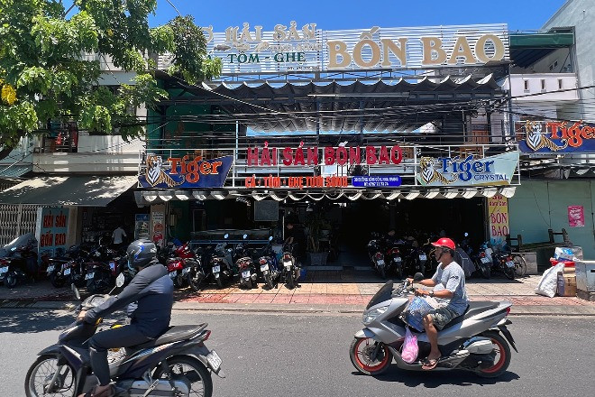 8 du khách ăn hải sản 'quên' trả tiền, nhà hàng ở Nha Trang đăng tin tìm kiếm