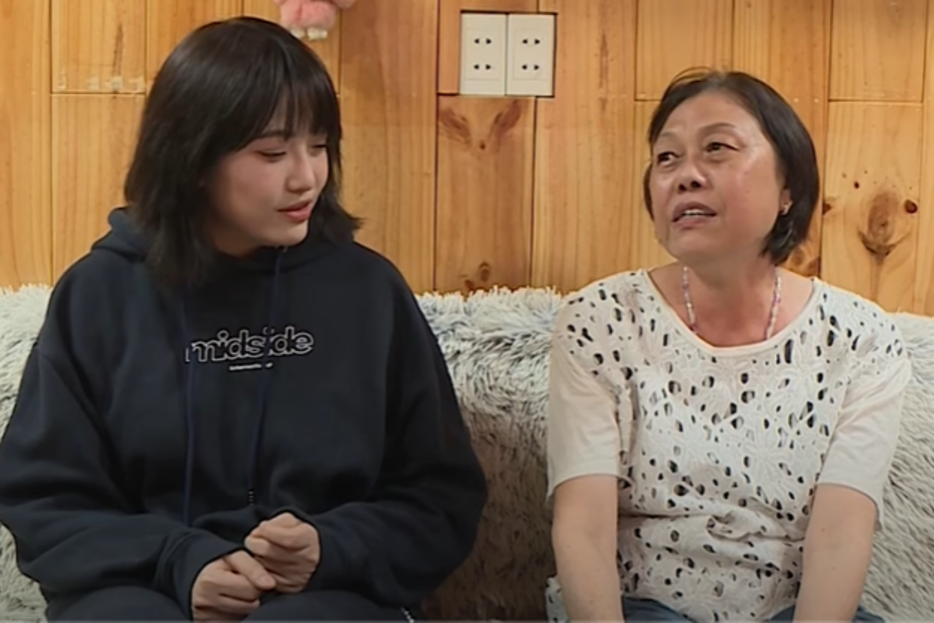 Gõ cửa thăm nhà tập 163: Minh Trang khóc kể cuộc sống hậu ly hôn
