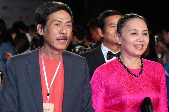 NSND Bùi Bài Bình kể về cuộc hôn nhân 42 năm với bạn cùng lớp diễn viên