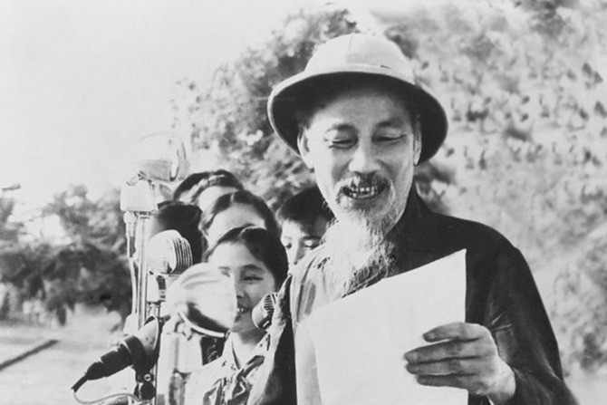 Nhớ lời dặn 'đồng bào phê bình cán bộ' nhân dịp Bác Hồ về thăm Nam Định