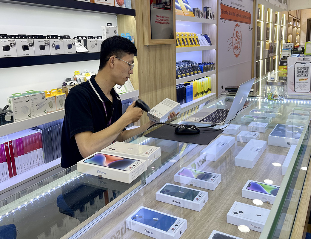 Apple’s new online store will have little effect on Vietnamese retailers