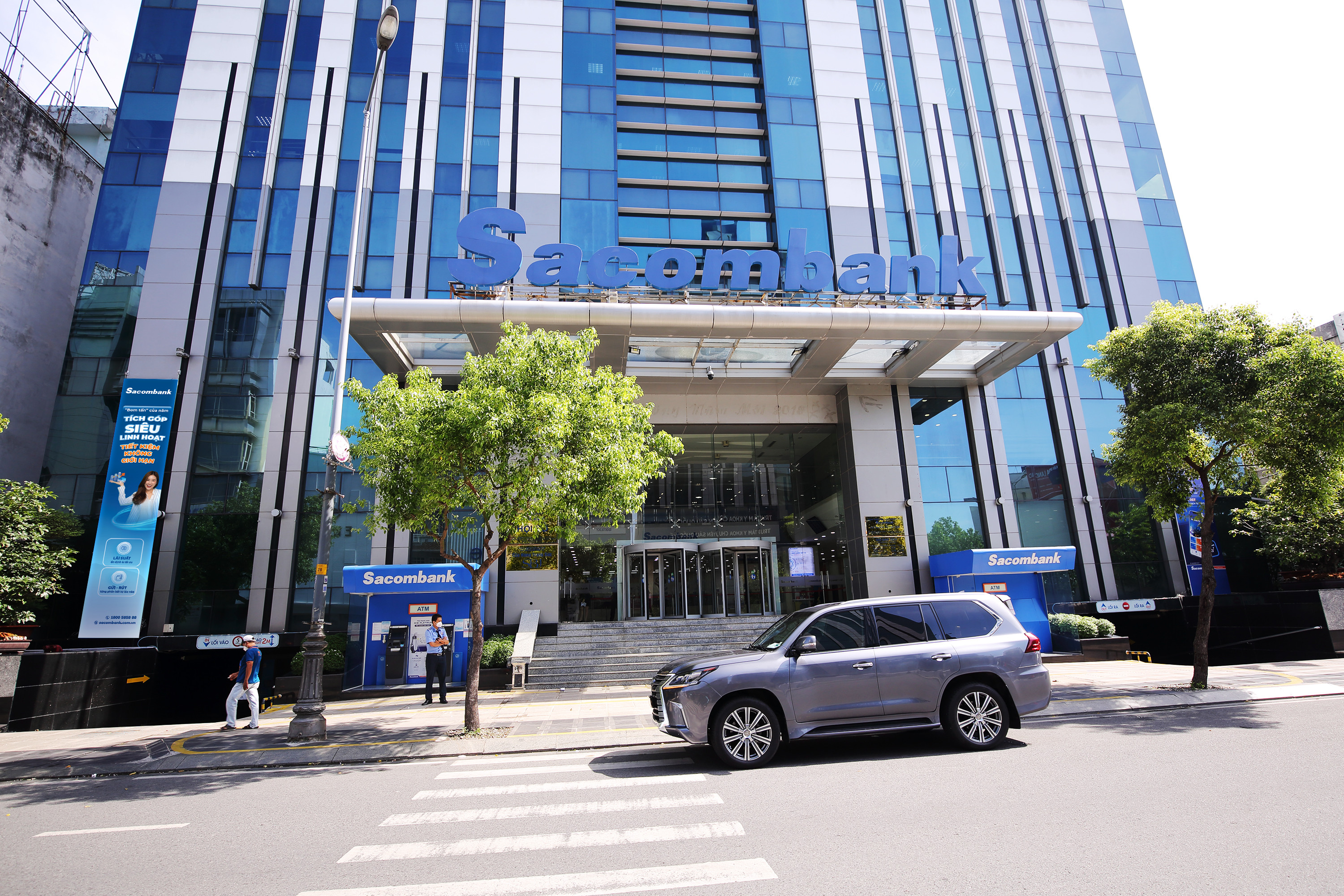 Sacombank ưu đãi cho khách nạp tiền eBanking  VNPAY