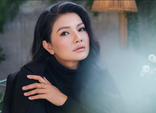 Kiều Trinh: Con gái xấu hổ bỏ học vì tôi bị gọi là nữ hoàng cảnh nóng