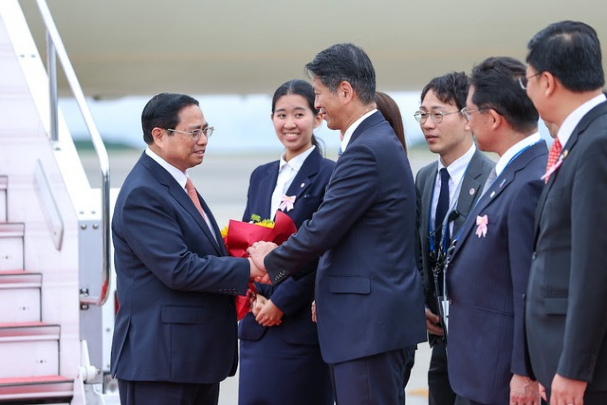 Gov't chief arrives in Hiroshima for G7 Summit and working sessions in Japan