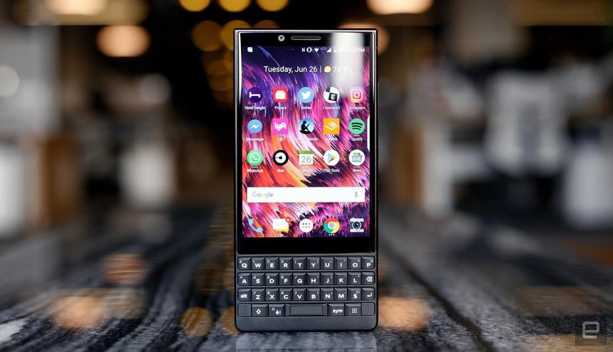 Hãy ngừng hồi sinh BlackBerry, Nokia