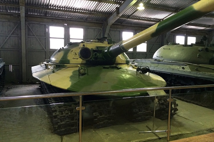 Khám phá mẫu xe tăng hình cầu kỳ dị nhất của Liên Xô