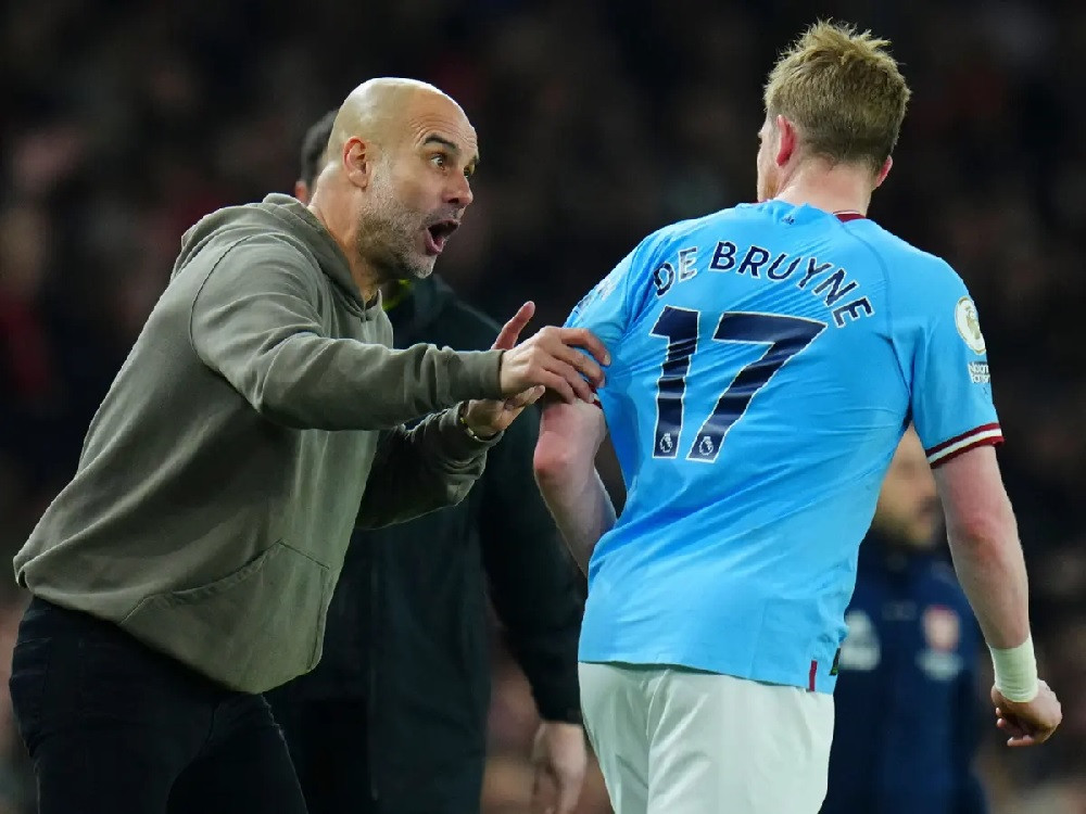 Pep Guardiola tiết lộ nhiều lần bị De Bruyne… hét vào mặt