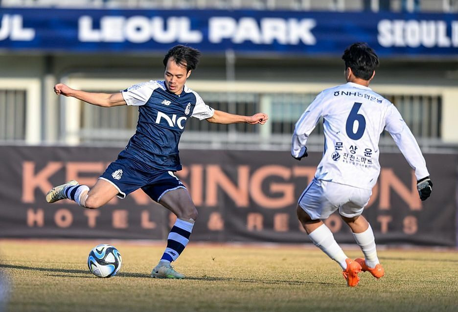 Tin bóng đá sáng 19/7: 'Tiểu Haaland' xác nhận đến MU; Văn Toàn lập thành tích buồn tại Seoul E-Land