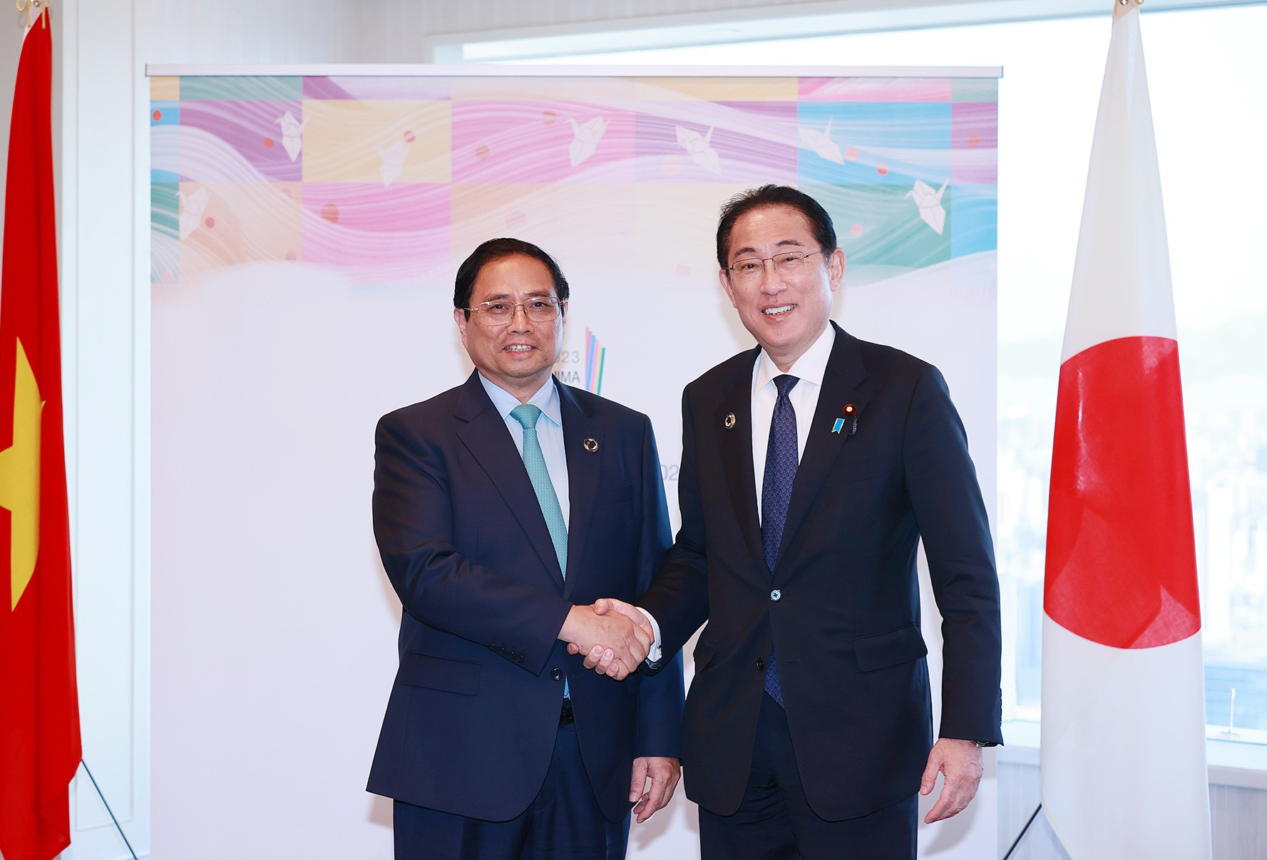 Thủ tướng Việt Nam và Nhật Bản chứng kiến ký kết 3 dự án hợp tác 500 triệu USD