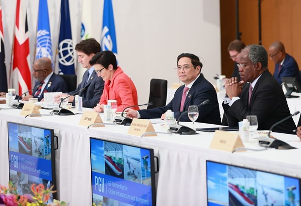 PM Chinh addresses G7 expanded Summit’s 2nd session