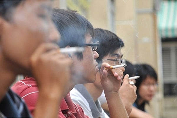 vietnam-among-countries-with-highest-male-smoking-rates-official