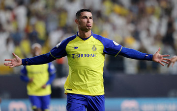 Ronaldo ghi siêu phẩm giúp Al-Nassr thắng nghẹt thở 3-2