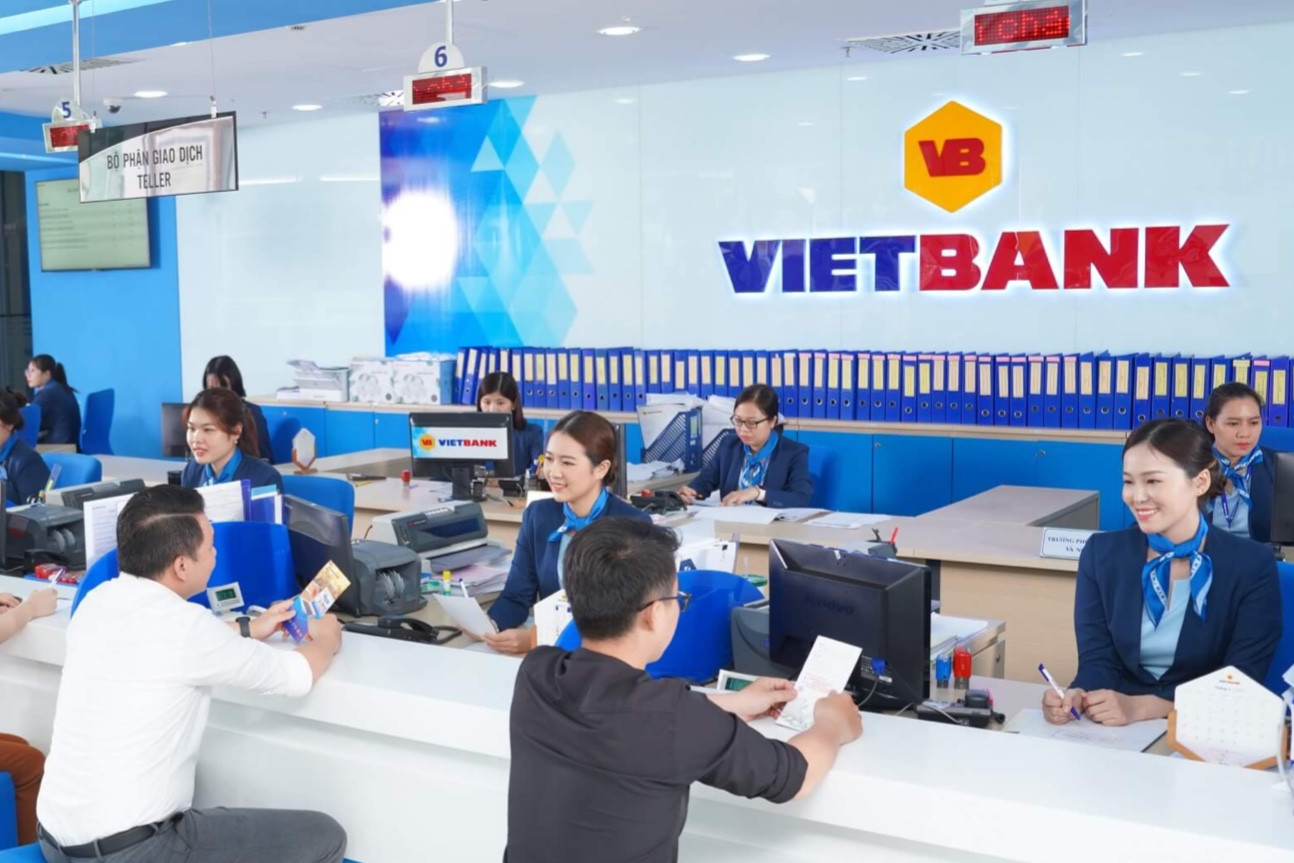 Lãi suất ngày 24/5: Giảm ngay lập tức, gửi tiền ngân hàng nào lợi nhất?