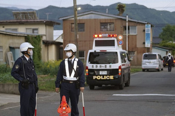 Xả súng và đâm dao ở Nhật, hai cảnh sát thiệt mạng