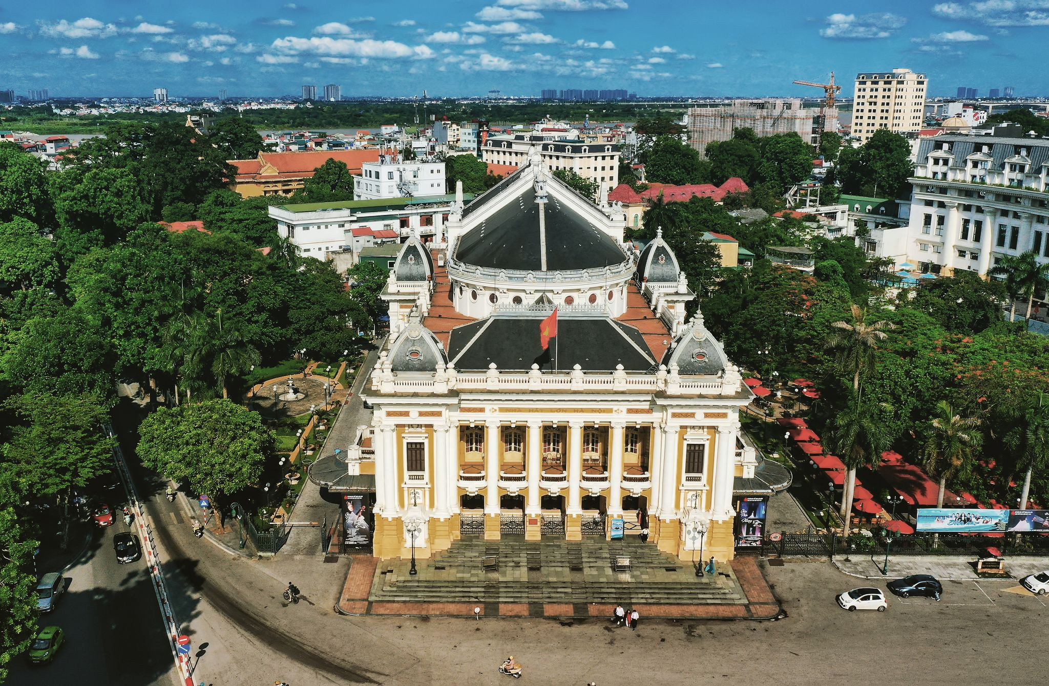 Nghiên cứu phương án lấy đất sau Nhà hát Lớn làm nhà hát các dân tộc