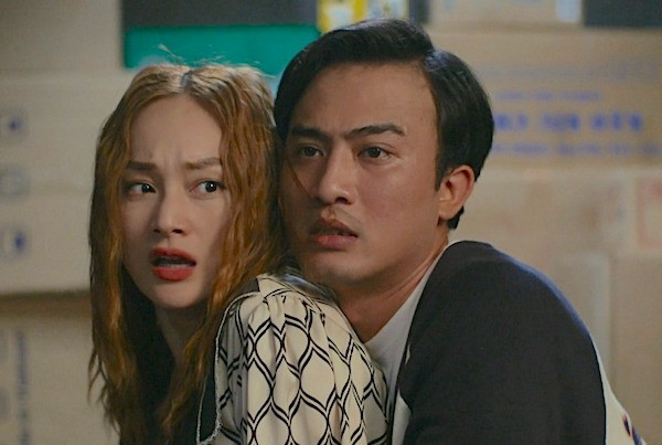 'Đừng cho rằng phim là giả thì làm giả một cách quá trớn'