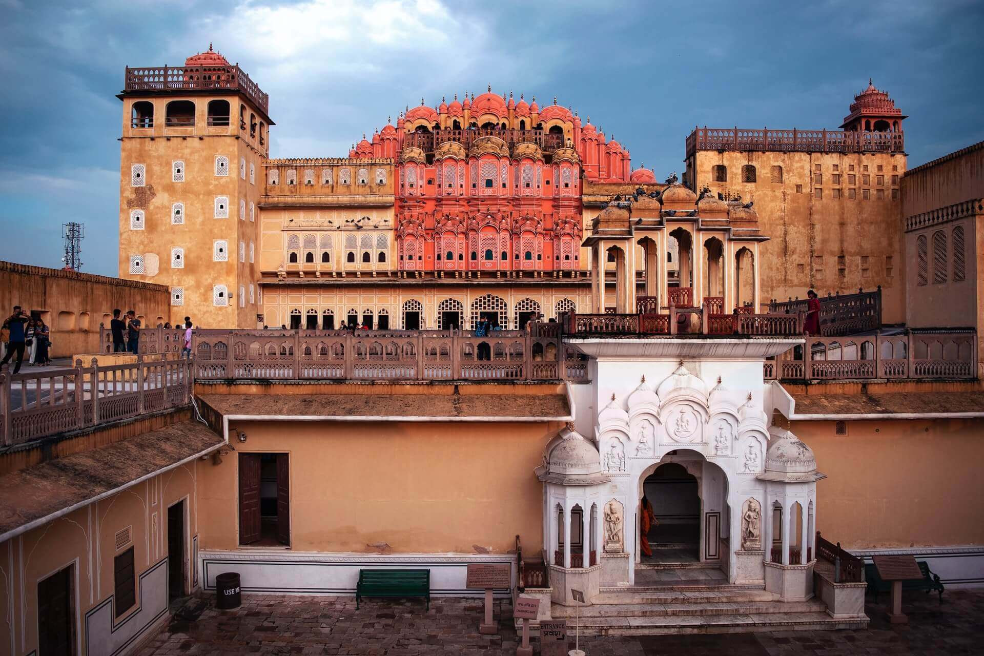 hawa mahal jaipur entry fee timings holidays reviews header v2 944