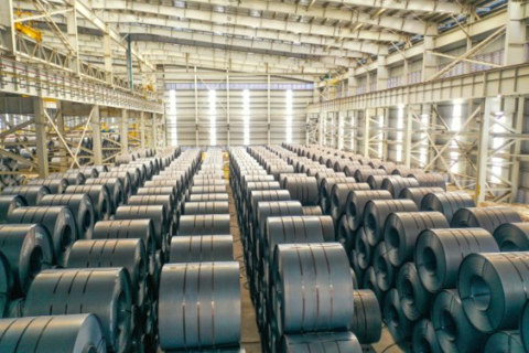 Market instabilities cause VN steel firms to adjust business plans