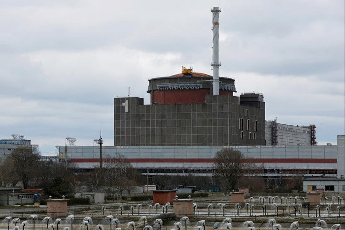 Ukraine nghi ngờ có ‘âm mưu’ ở nhà máy hạt nhân, Nga tấn công lớn bằng UAV