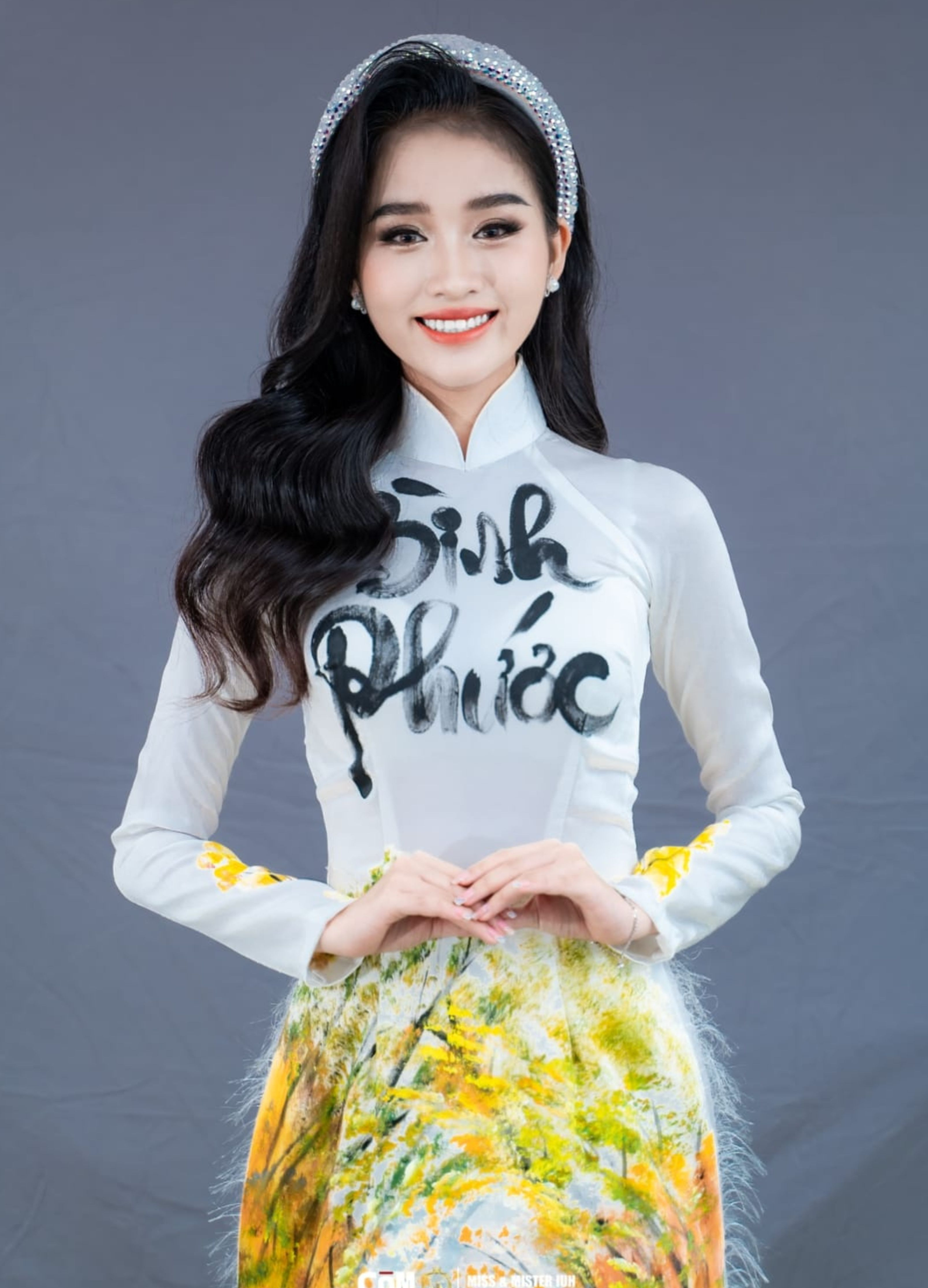 Nữ sinh hoàn cảnh khó khăn, mê võ thi Miss World Vietnam 2023