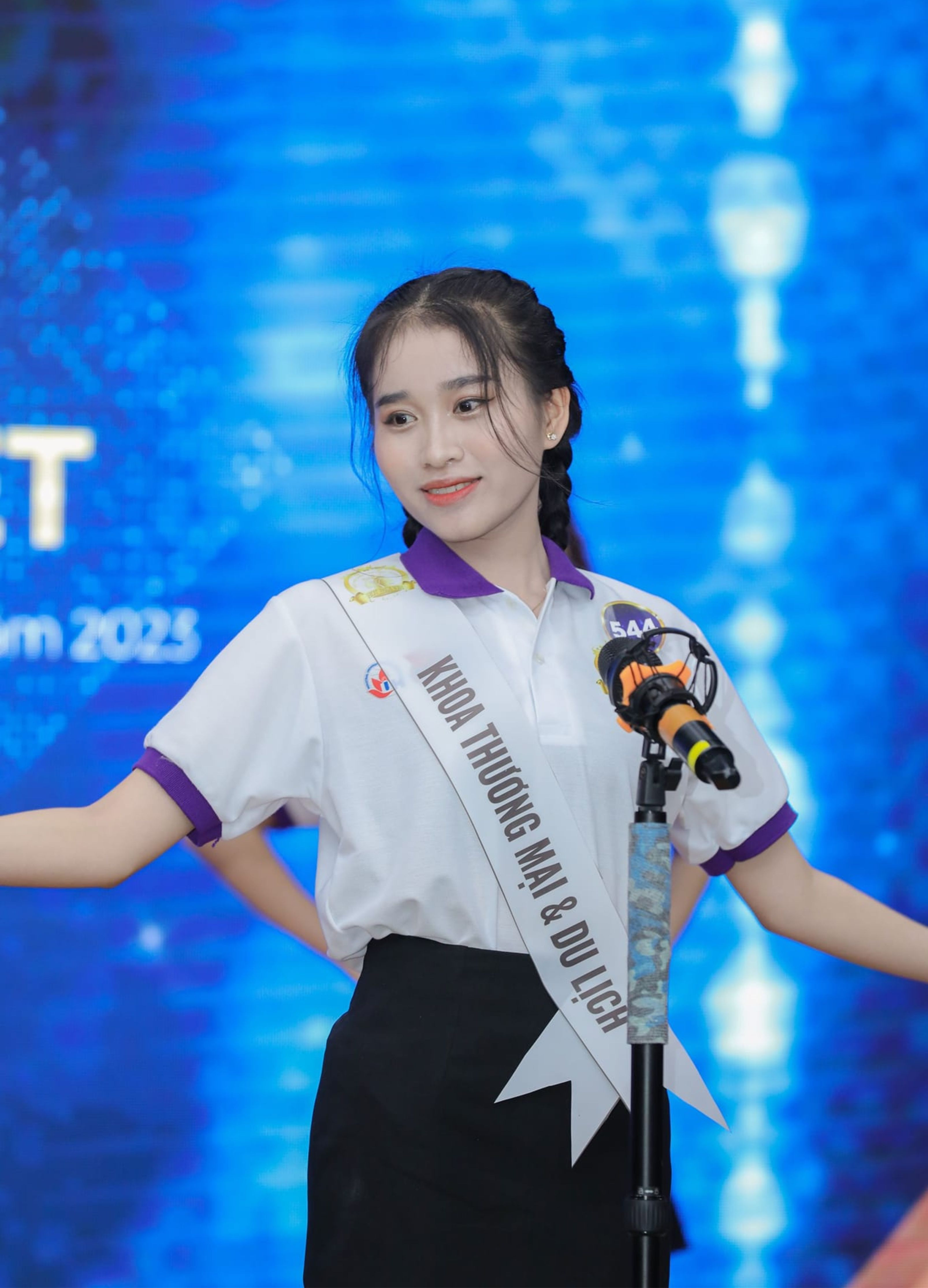 Nữ sinh hoàn cảnh khó khăn, mê võ thi Miss World Vietnam 2023