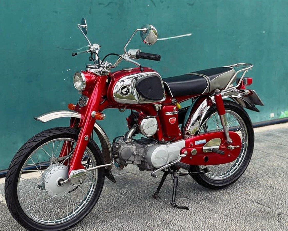 Dân chơi chi 100 triệu mua Honda SS50 dọn về dáng C110 Sport